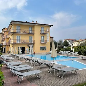 Beatrix Italy